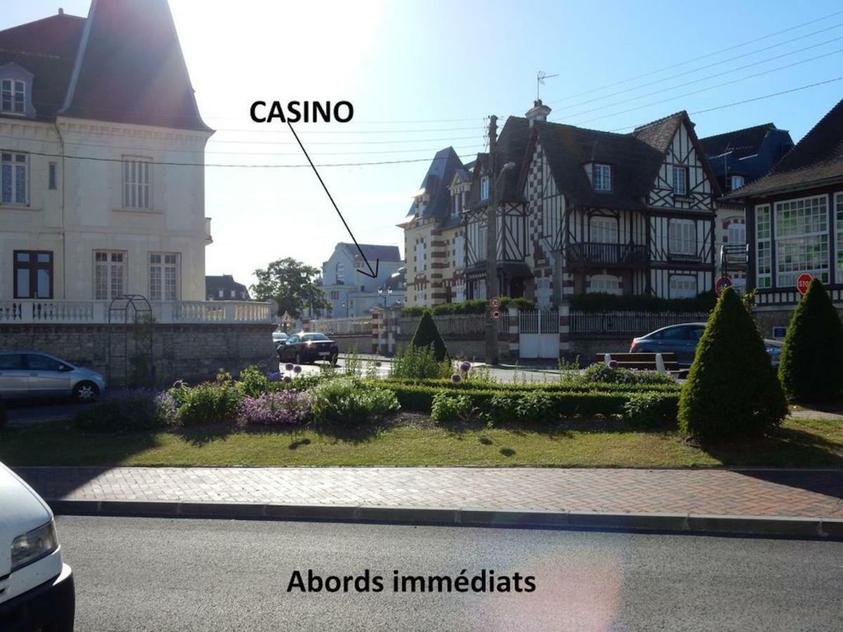 Appartement Bien-Etre 2 Chambres Au Coeur De Cabourg - Esterno foto